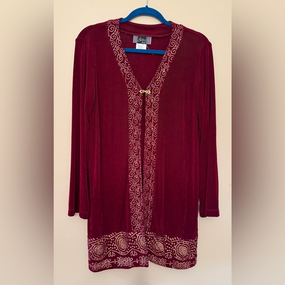 Slinky Brand burgundy gold scroll topper cardigan duster in the small size